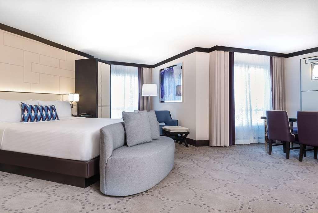 Tq Harrah S Las Vegas Room photo
